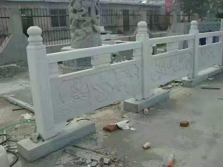 石桥栏杆