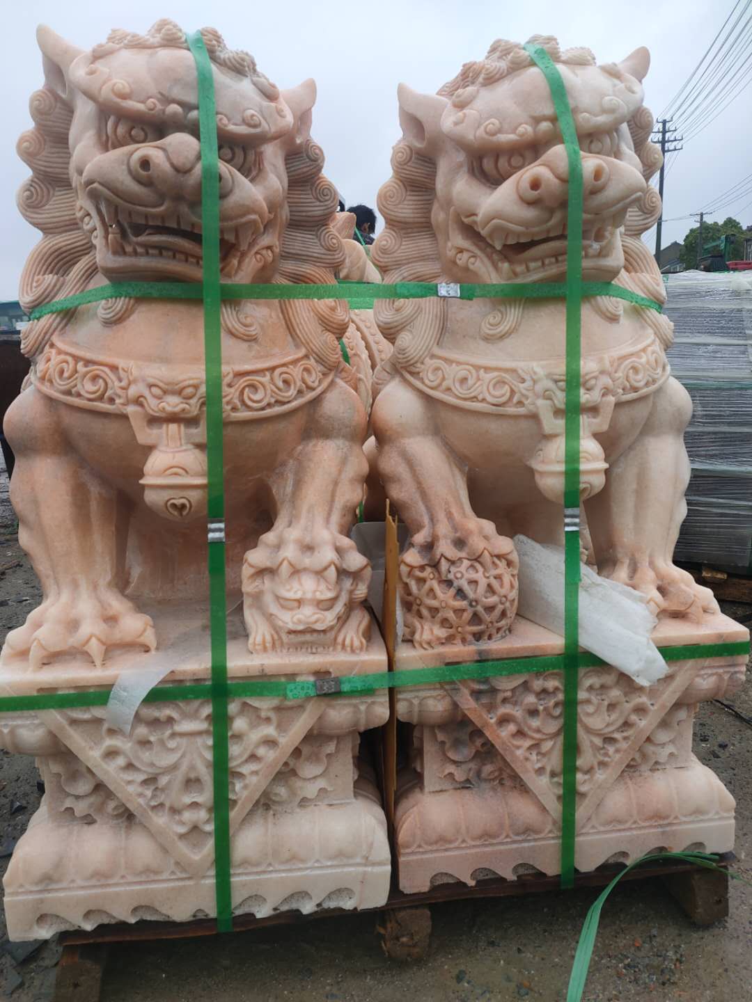动物石雕