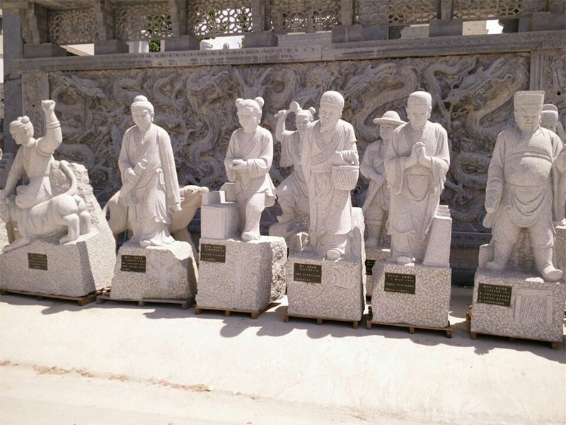 古代石雕像