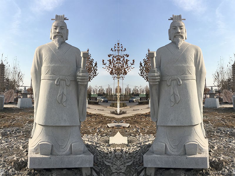 古代石雕像